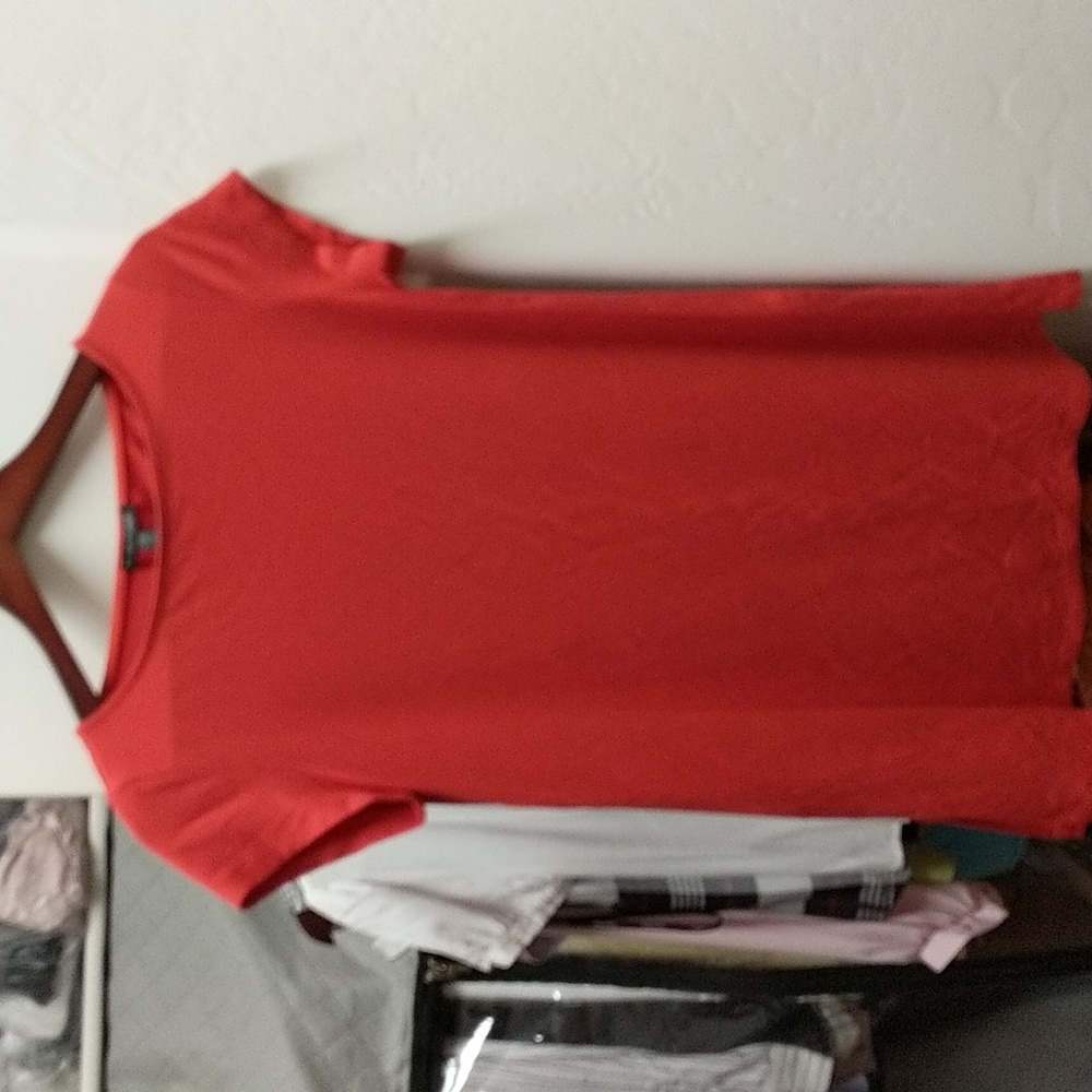 Eileen Fisher shirt size sp stretchable elastic material never used new